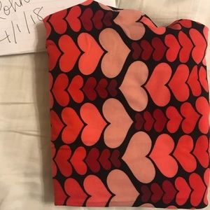LuLaRoe Hearts V-Day Leggings OS New